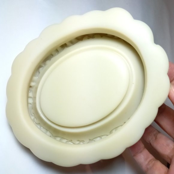4.5''Vintage Silicone Oval Jewelry Tray mold, Antique Jewelry tray mold - Picture 3 of 5